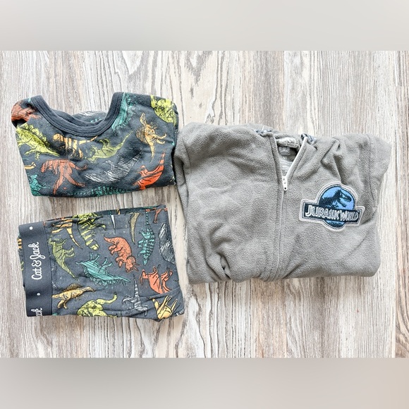 Dinosaur Pajamas Boys - Picture 1 of 4